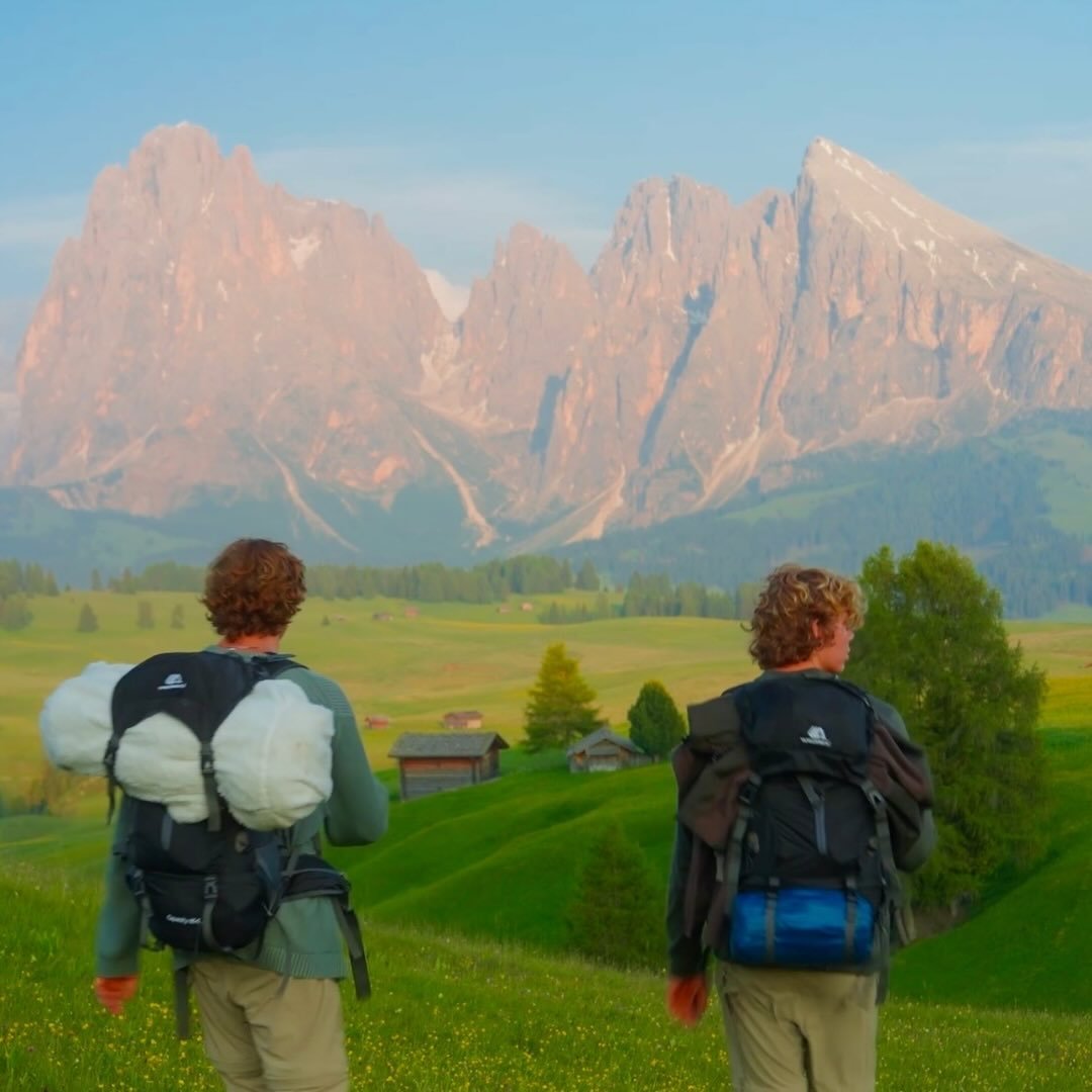 Bros On The Move travel creator